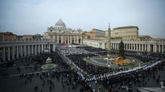 El funeral de Benedicto XVI, fue inédito para un Papa