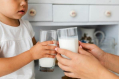 Incluir leche en la dieta diaria, una medida vital para la nutrición de los niños