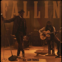 Chris Brown y leon thomas convierten la vulnerabilidad en arte con “Fallin’”
