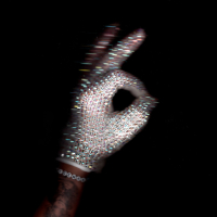 Drake transforma la frialdad emocional en arte con “Iceman”