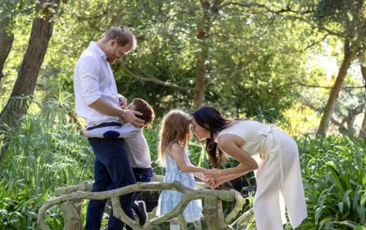 Reencuentro Real: Carlos III abraza a Harry, Meghan y sus nietos tras años de distanciamiento
