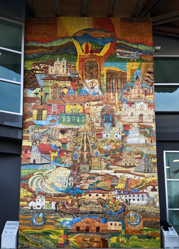 Cuenca despega entre arte y memoria: la cerámica transforma el Aeropuerto Mariscal La Mar